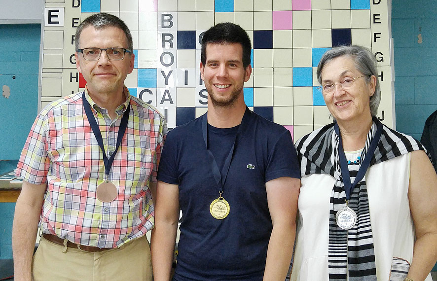 OUT_2016_podium